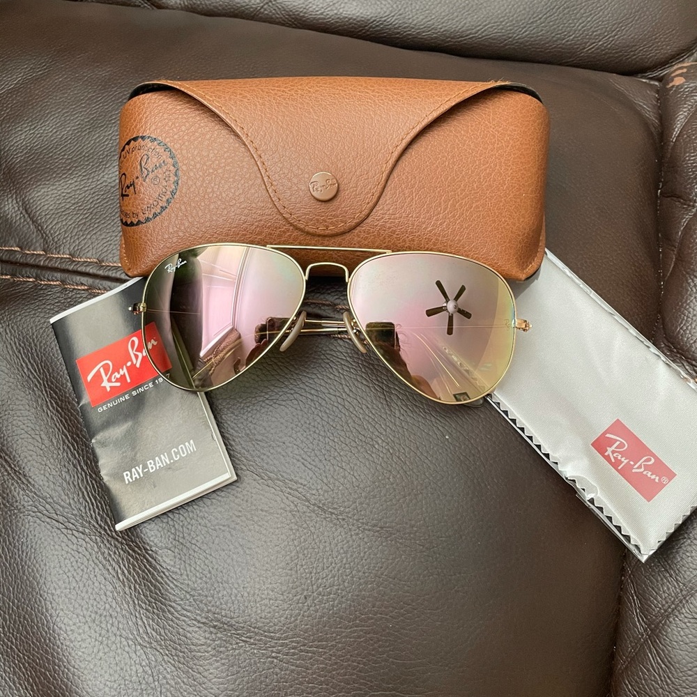 Rayban RB3025 aviator- copper flash